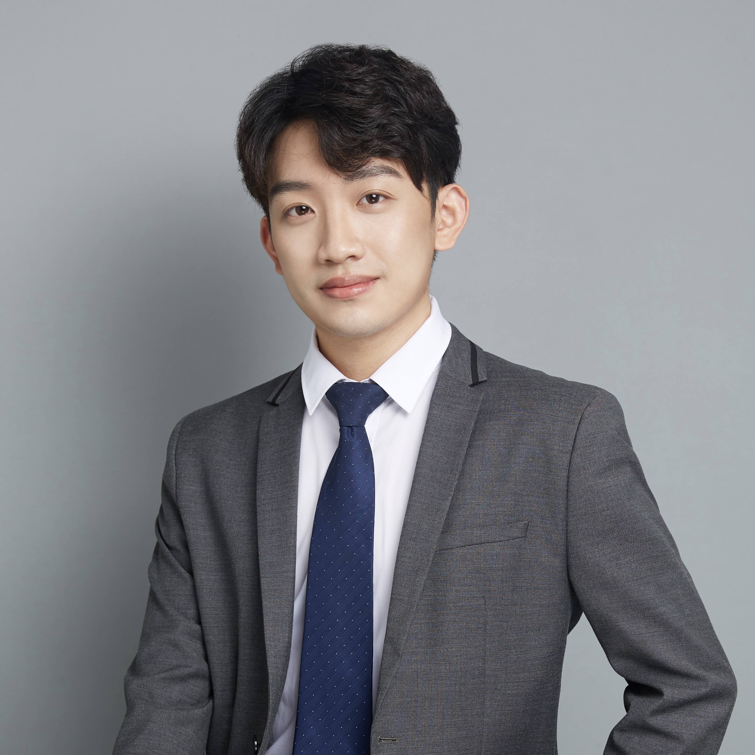 Yi Liu